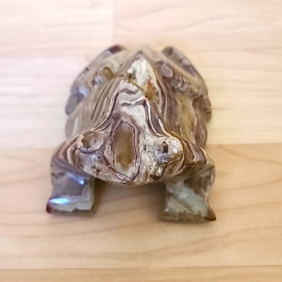 Large Pakistan Banded Green Calcite Carving “Pakistani Onyx - Picture 3 of 6